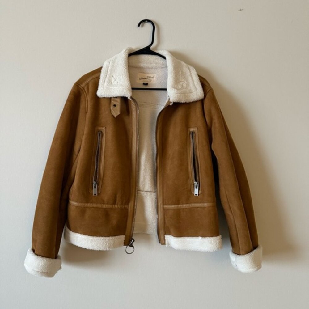 Universal Thread Tan Teddy Jacket with Cream Accents